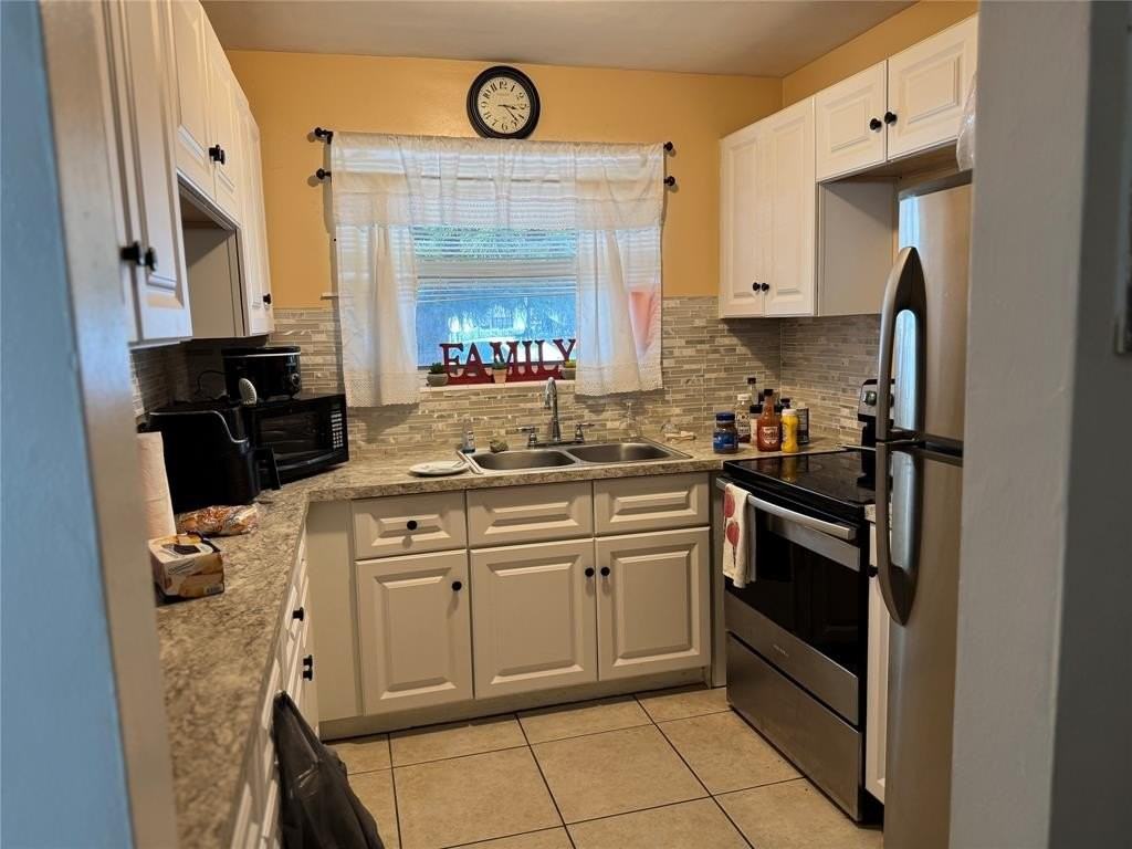 3033 3033 NW 43th Ave #104 - Photo 4 of 6