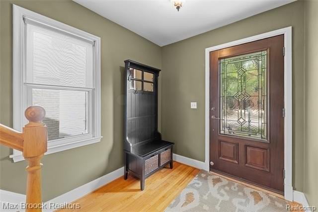 758 Chester St - Photo 4 of 24