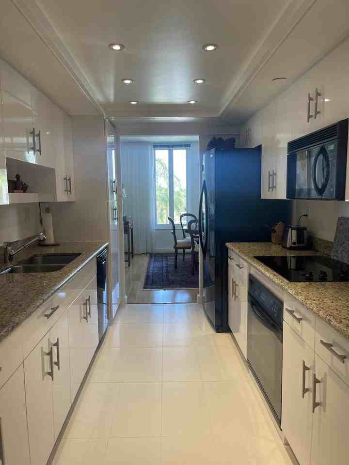 140 Se 5th Ave #439 - Photo 4 of 19