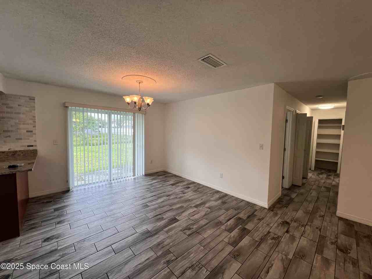 5381 Frederick Ave - Photo 2 of 13