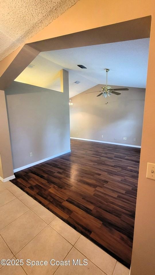 2342 Appalachian Dr - Photo 4 of 32