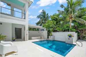 featured image of 7707 Kiawah Way