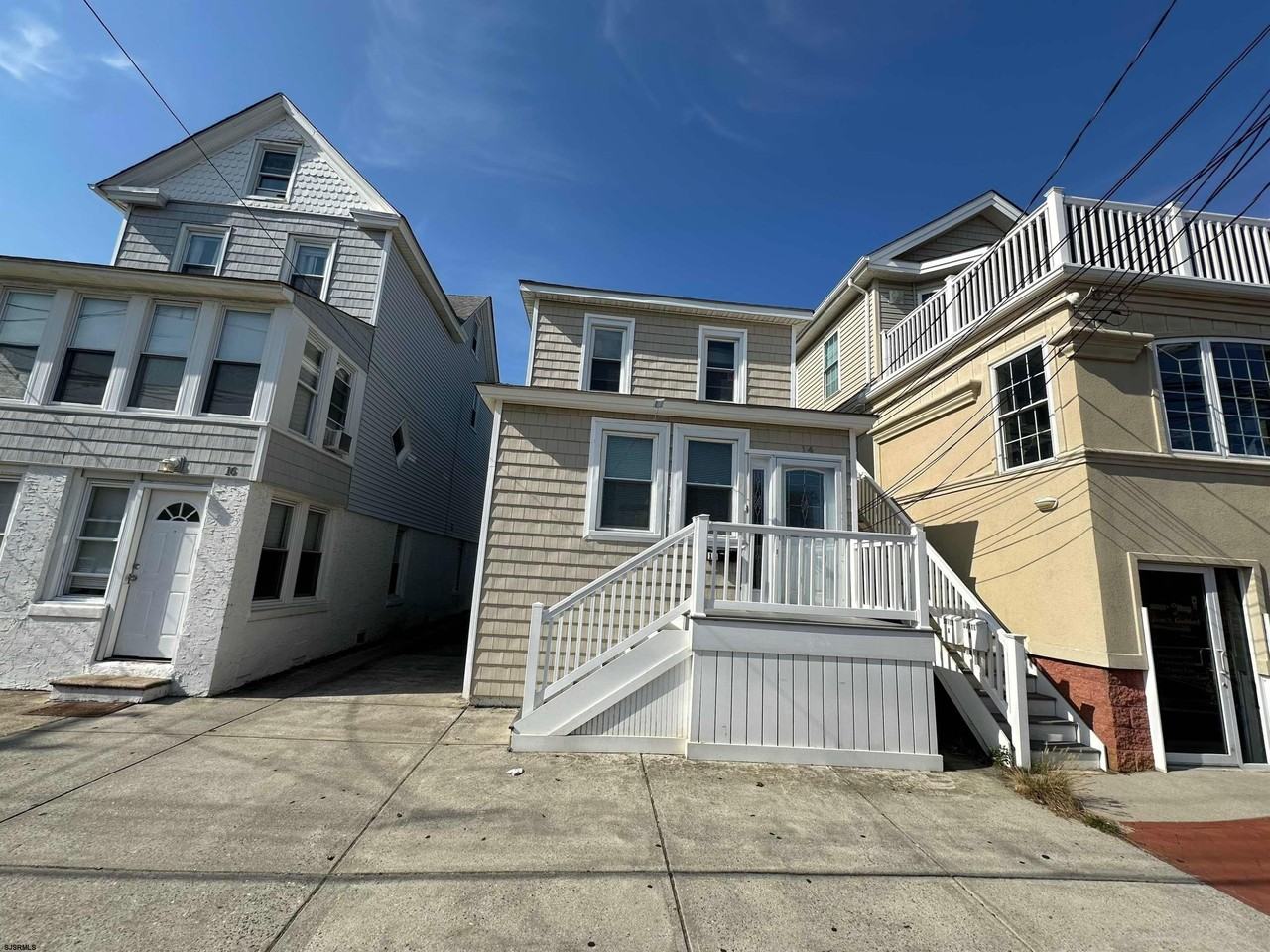 14 S Washington Ave - Photo 2 of 18