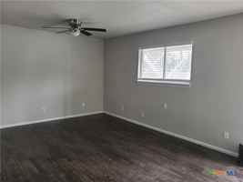 featured image of 300 N Milam St #2