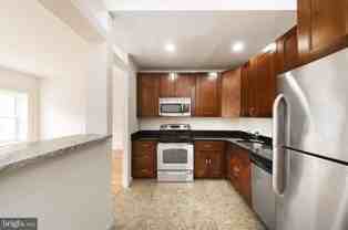 2011 Spruce St #3R - Photo 1 of 1
