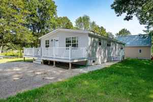 featured image of 53 Sargents Ln