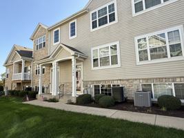 featured image of 1392 Carolyn Ct