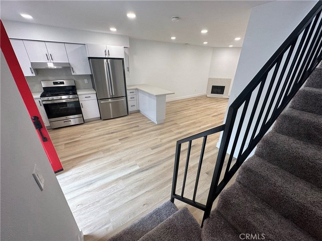 1327 Barrington Way - Photo 7 of 50