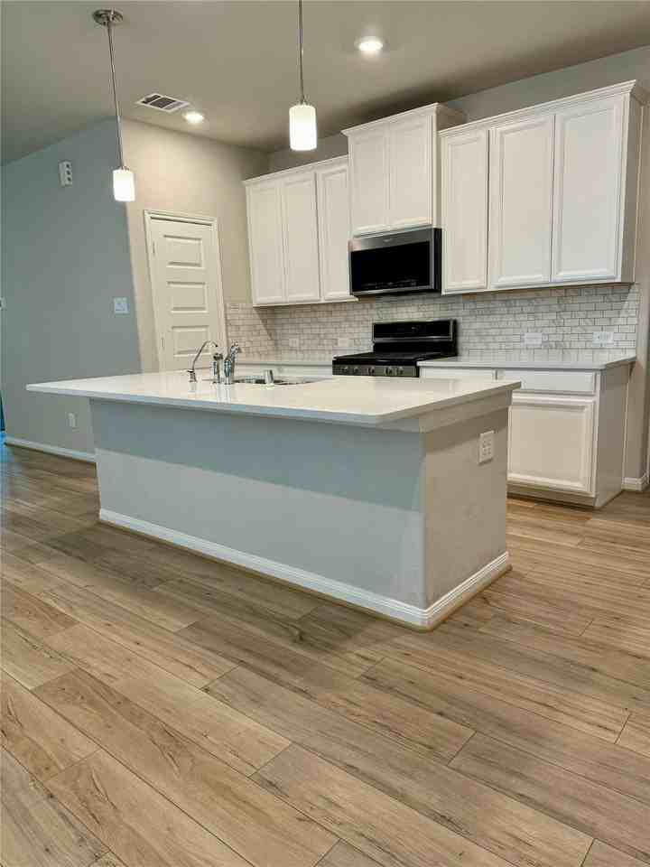 2038 Myrtle Oak Ct - Photo 3 of 19