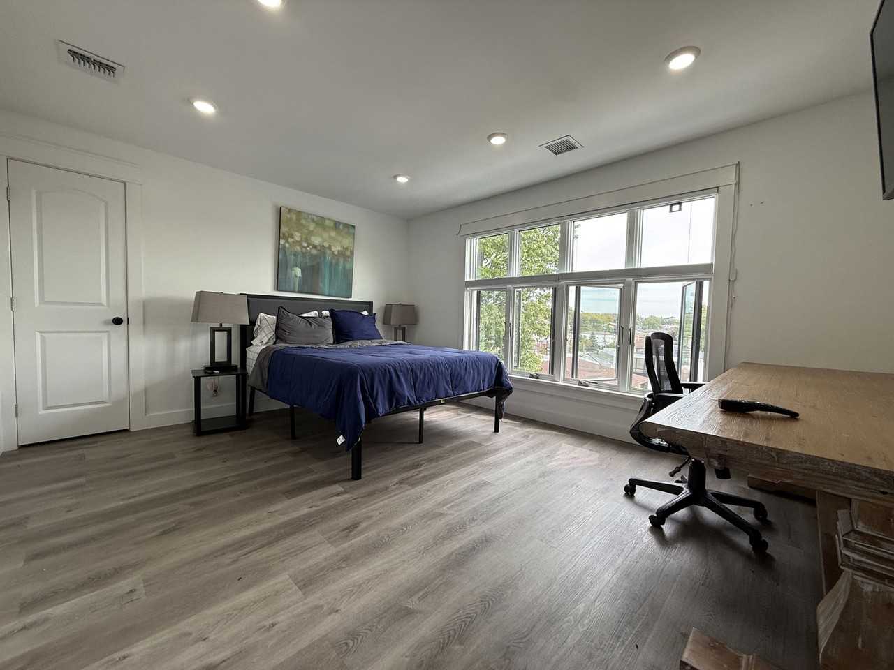 266 13th St #2 - Photo 5 of 8