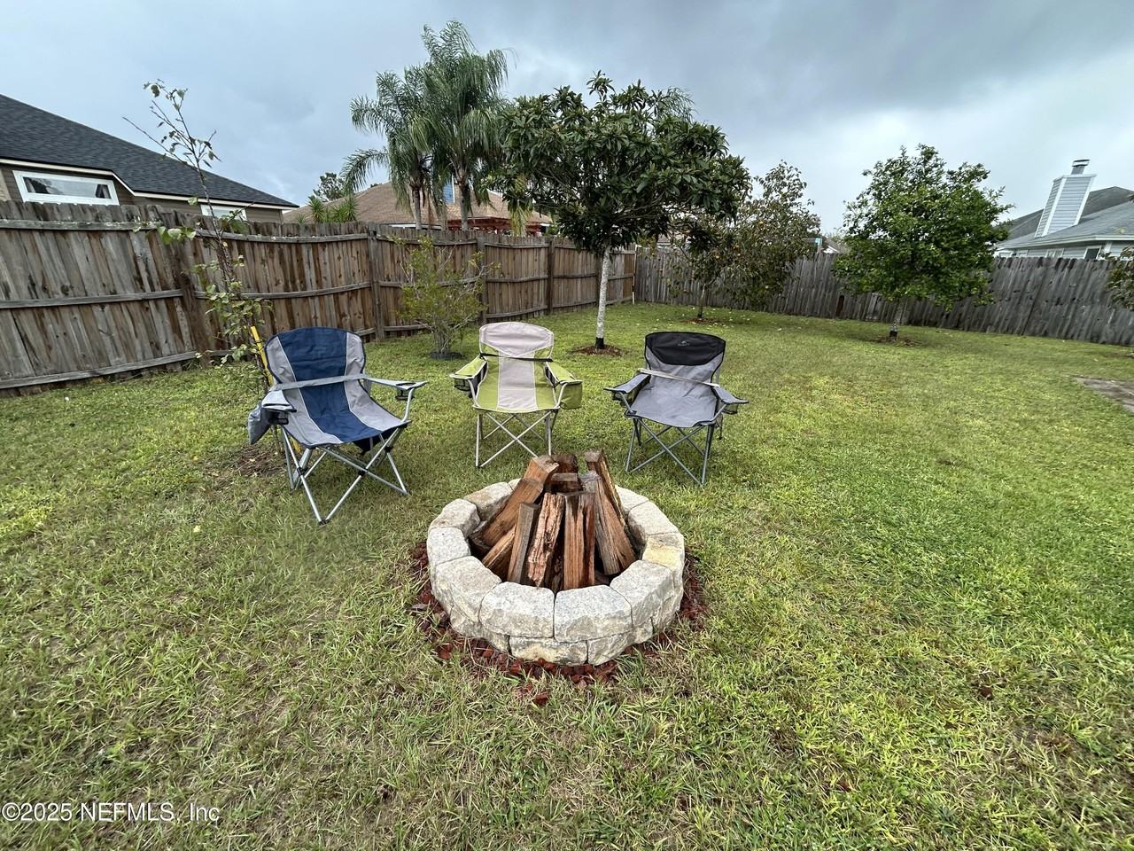 528 Thornberry Rd - Photo 2 of 12