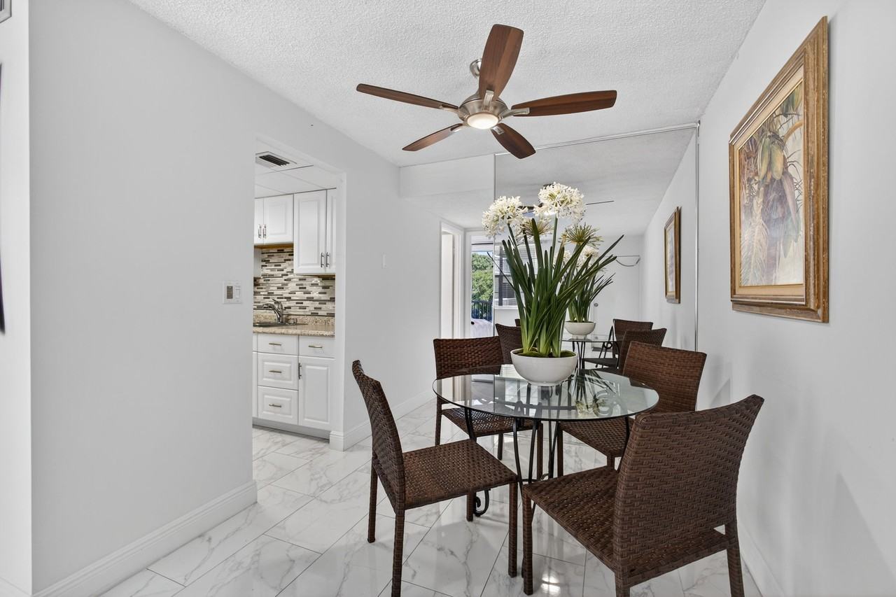 1131 Se 4th St - Photo 7 of 50