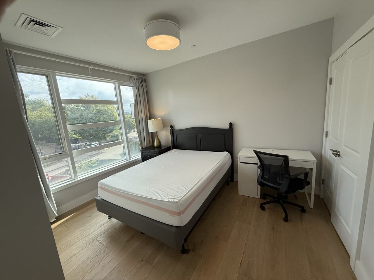 1653 Commonwealth Ave #203 - Photo 4 of 13