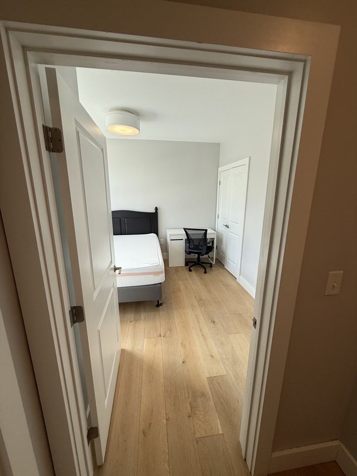 1653 Commonwealth Ave #203 - Photo 7 of 13