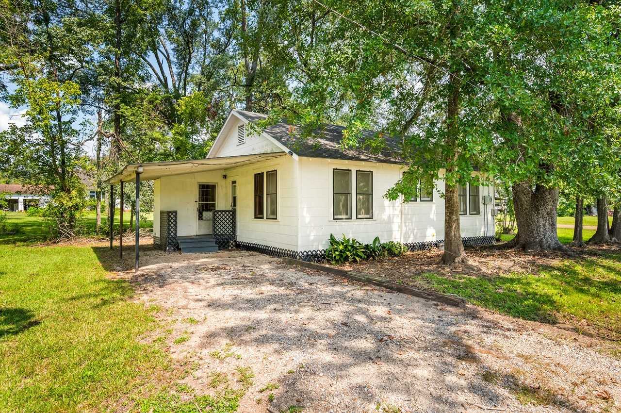 212 Shannon Street - Photo 5 of 20