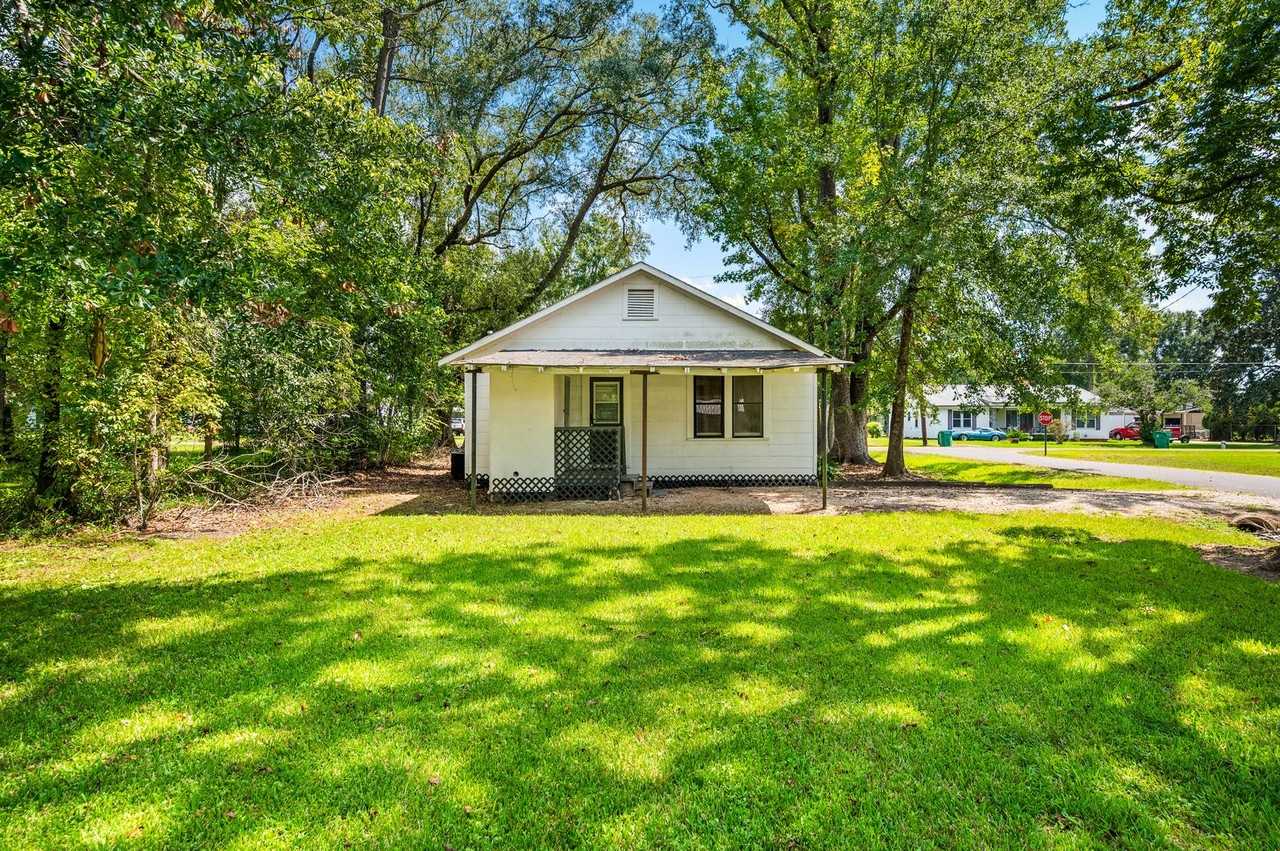 212 Shannon Street - Photo 7 of 20