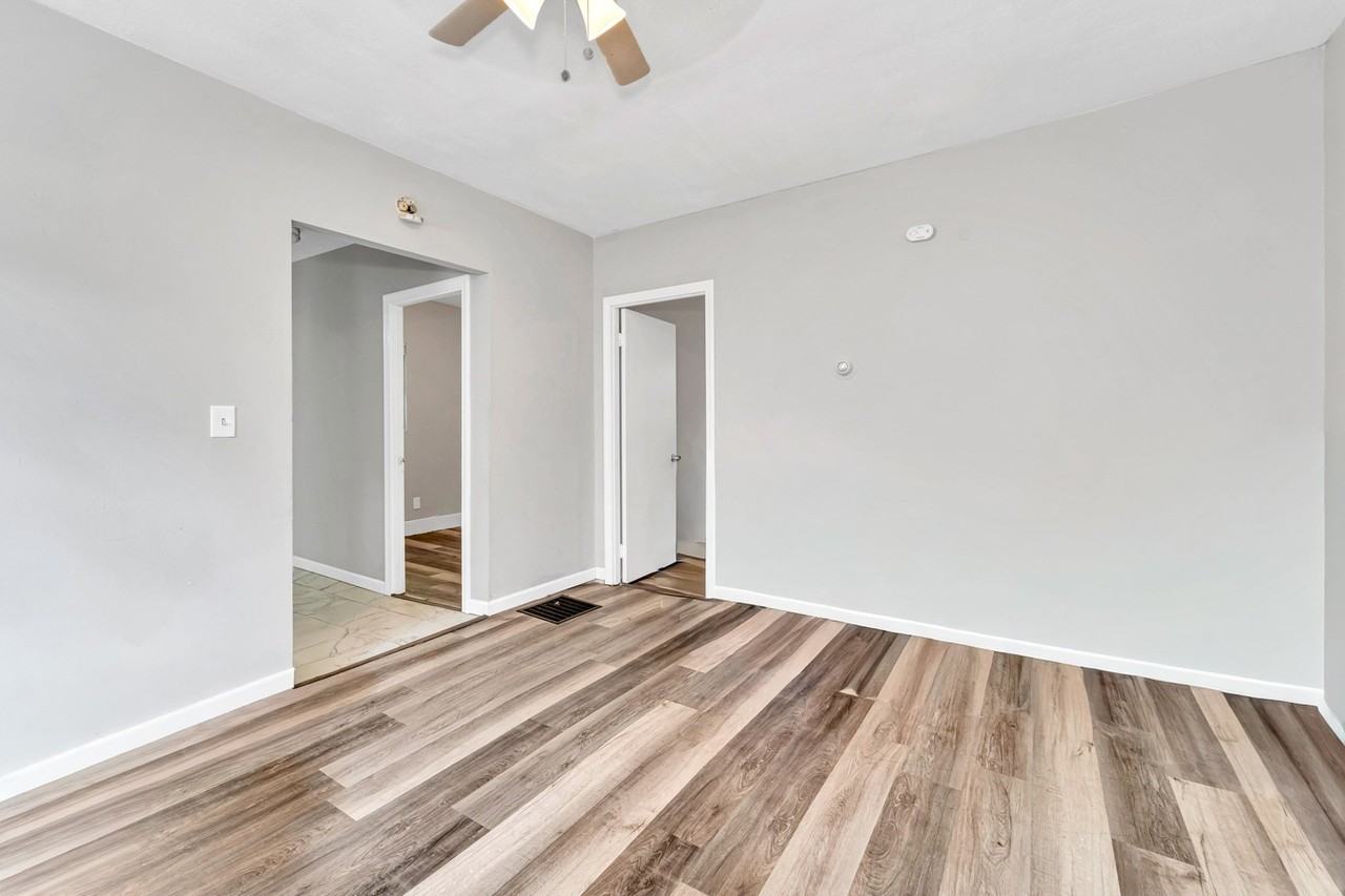 Marble St #2 - Photo 2 of 4