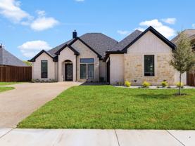 8103 Oak Hollow Dr - Photo 1 of 1