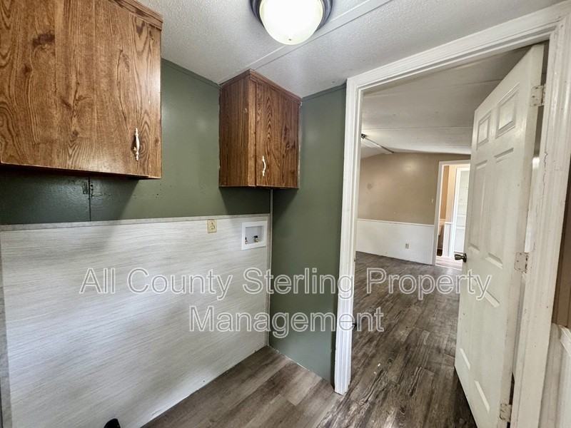 137 Southwest Piston Glen - Photo 4 of 12