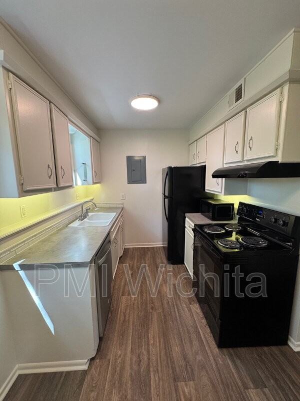 721 North Dougherty Street - Photo 4 of 10