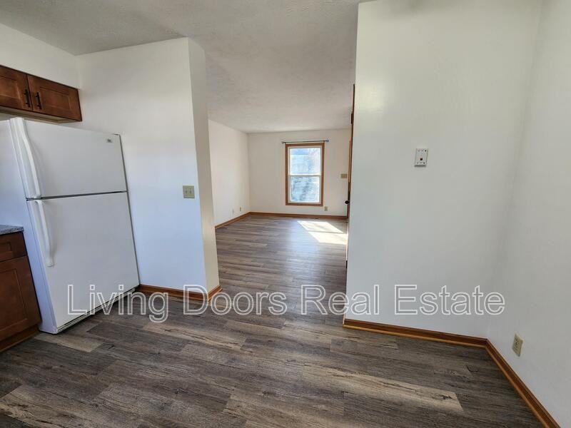 1501 David Dr - Photo 4 of 19