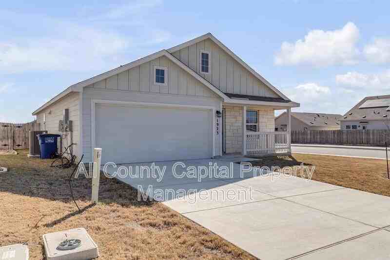 1923 Goldfinch #1923 - Photo 2 of 31