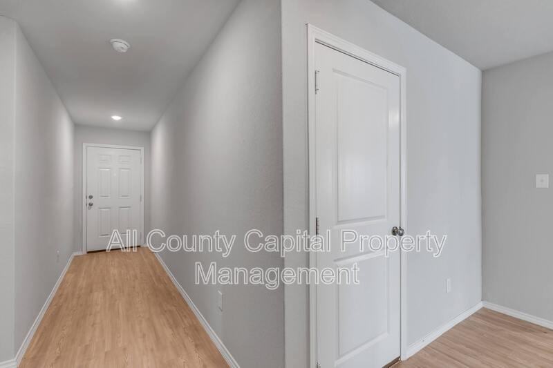 1923 Goldfinch #1923 - Photo 5 of 31