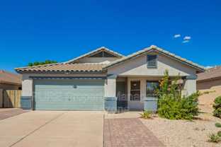 9438 E Plana Ave - Photo 1 of 1
