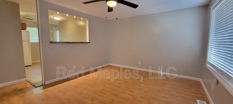 3139 Jacqueline Ct - Photo 2 of 10