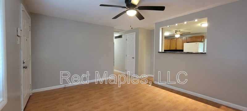3139 Jacqueline Ct - Photo 3 of 10