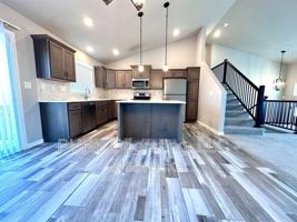 featured image of 4802 Sheridan Rd