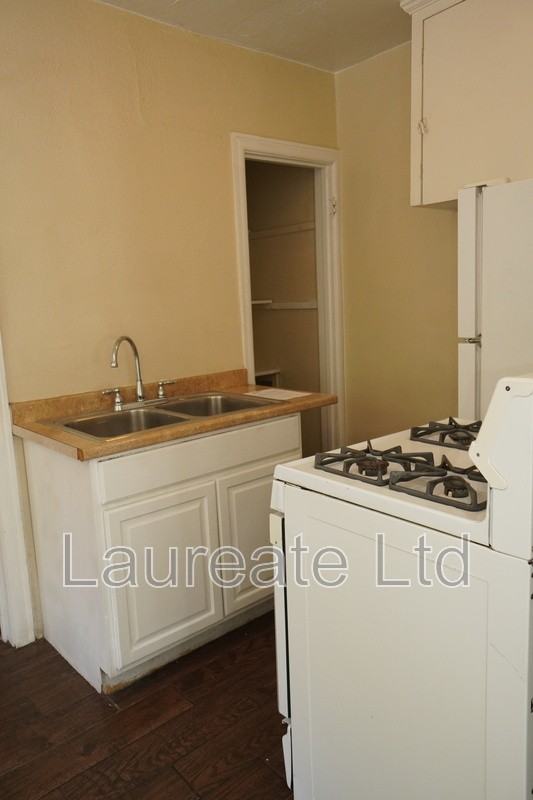 1340 E 14th Ave #1 - Photo 7 of 13