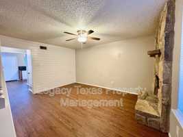 featured image of 1407 Courtney Pl Apt B #B