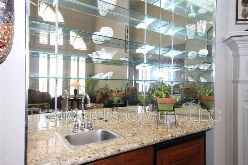 9128 Oleander Way - Photo 5 of 21