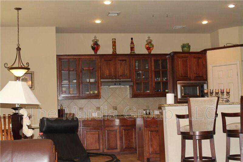 9128 Oleander Way - Photo 6 of 21