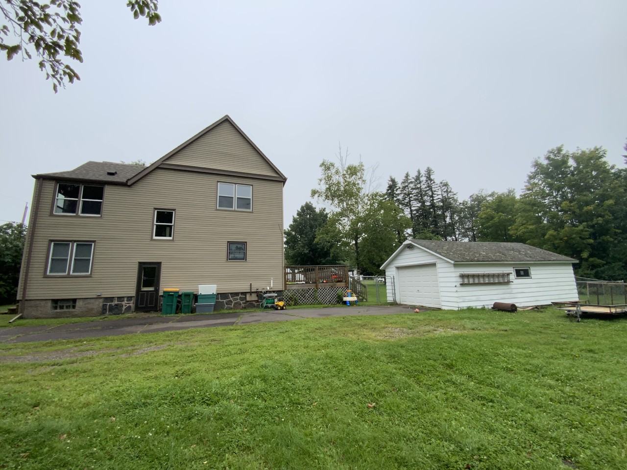 8019 Vinland St - Photo 2 of 20