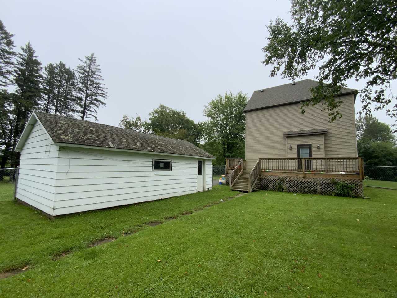 8019 Vinland St - Photo 3 of 20