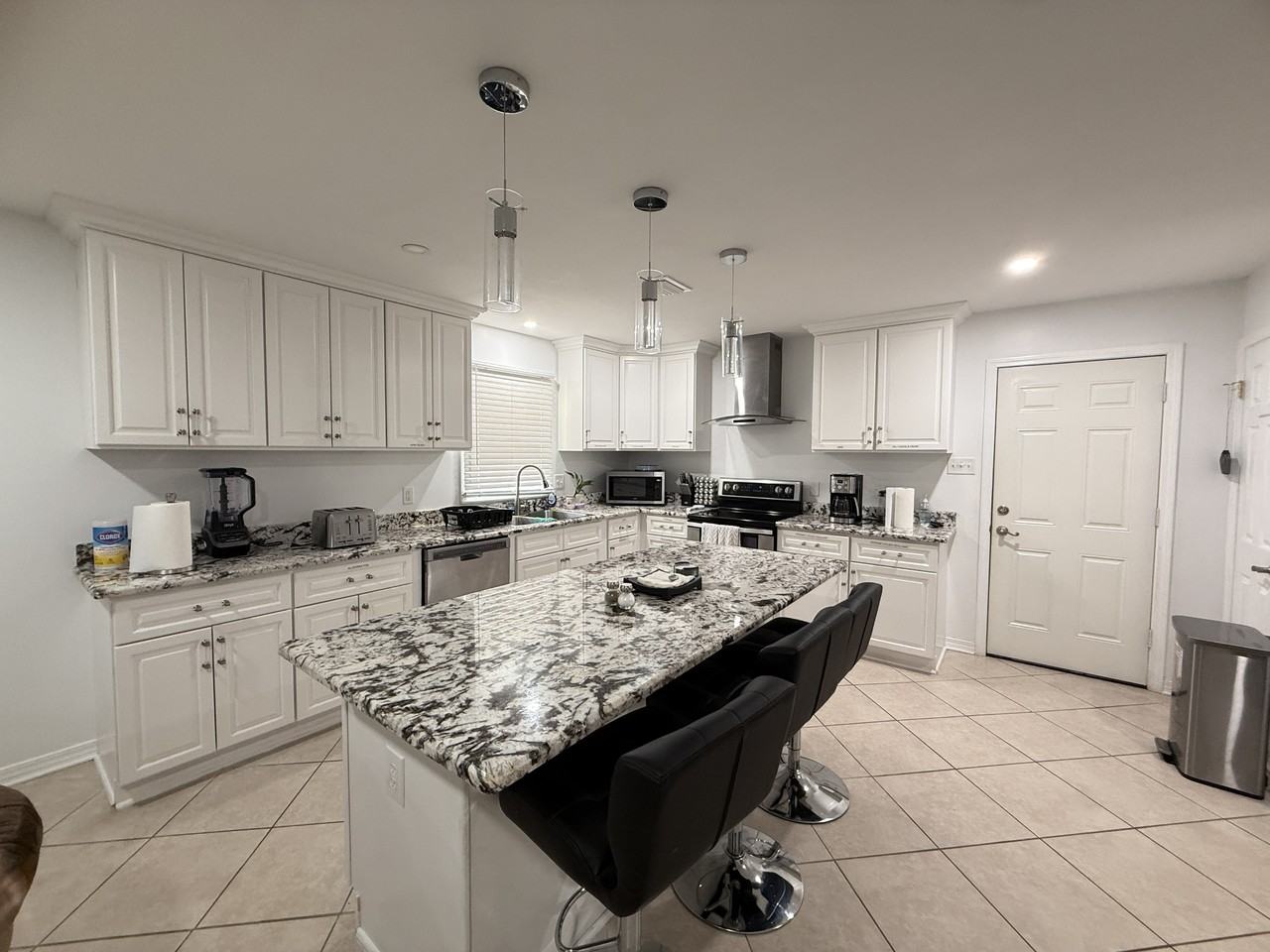 4259 Taurus Dr - Photo 3 of 23