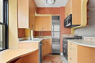 210 W 103rd St #2E - Photo 1 of 1
