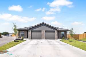 featured image of 1108 Barbara Jordan St