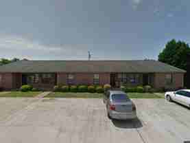 412 E Pershing Ave - Photo 1 of 1