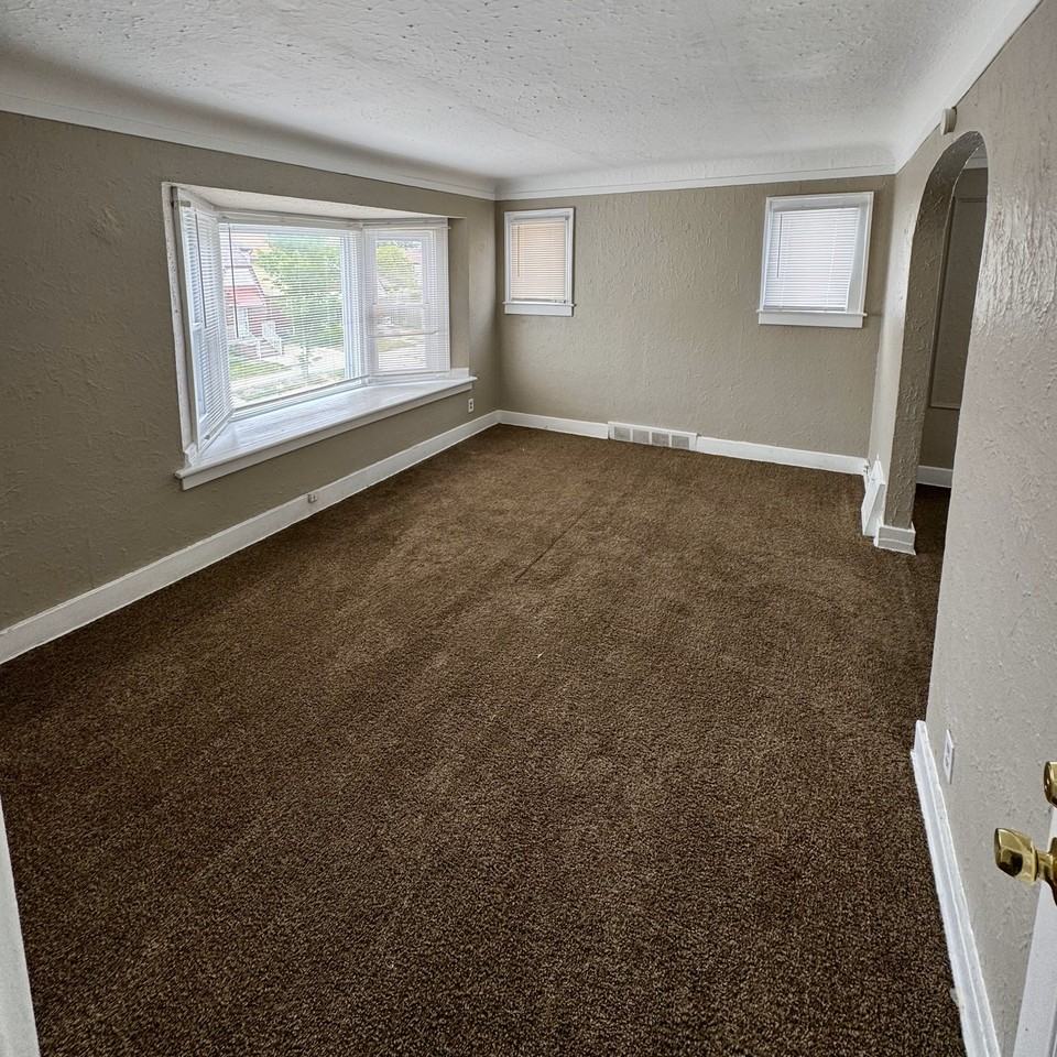 16728-16730 Woodingham Dr - Photo 4 of 15