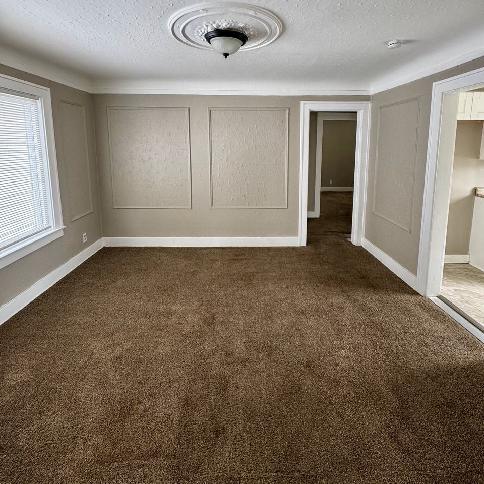 16728-16730 Woodingham Dr - Photo 7 of 15