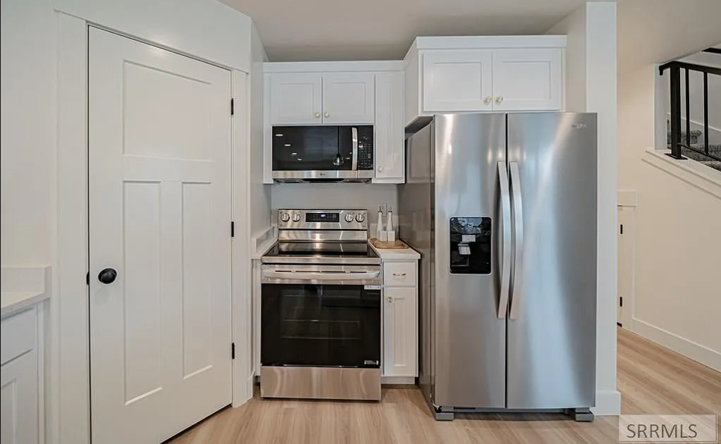 2305 Caliber Pl #NA - Photo 4 of 17