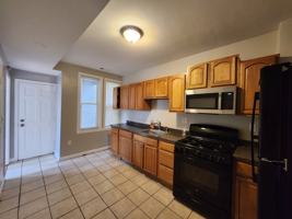 featured image of 117 Townsend St #1