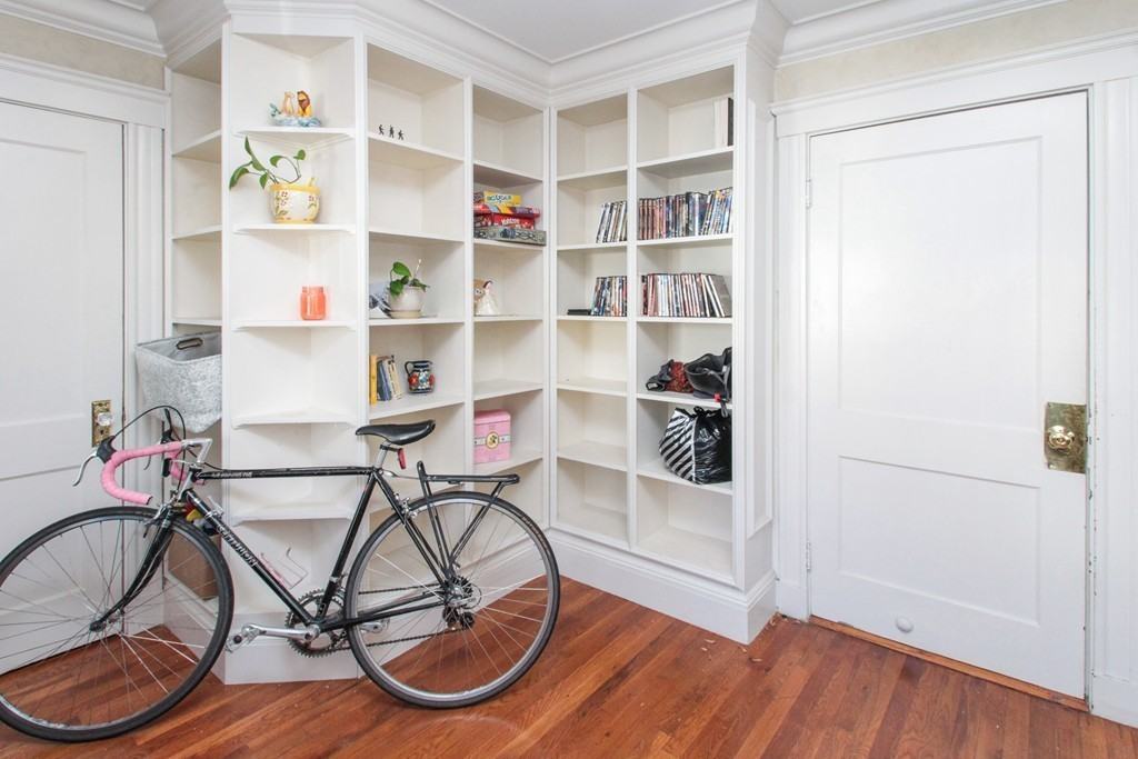 25 Priesing St - Photo 7 of 11