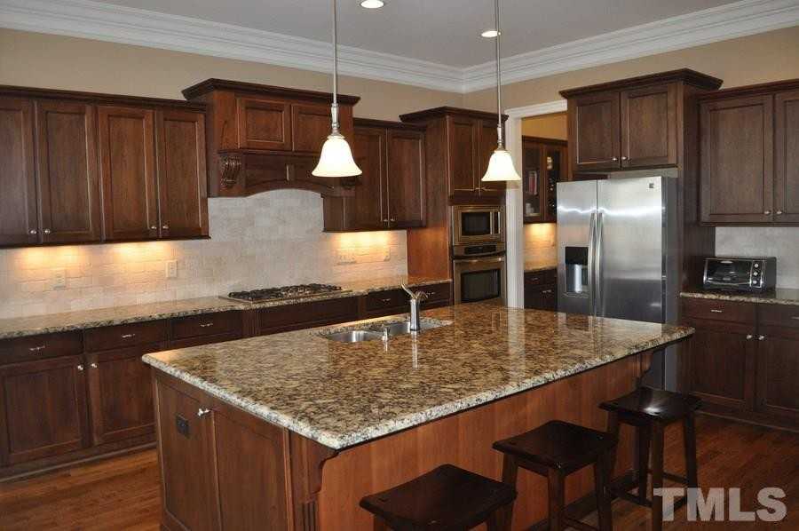 100 Marsh Barton Dr - Photo 2 of 25