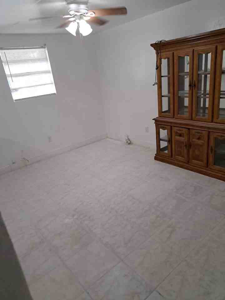 2315 Whittier St #NA - Photo 2 of 14