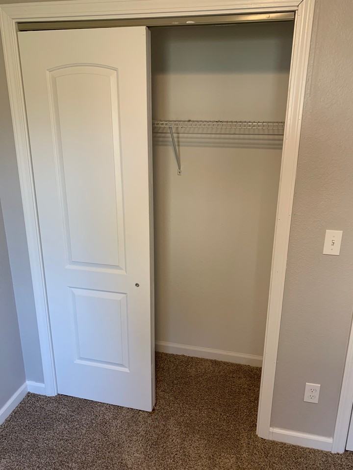 8230 Oak Drive - Photo 3 of 9