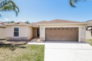 featured image of 1729 Strathmore Cir